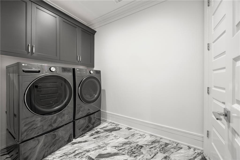 1105 Moores Mill Road NW