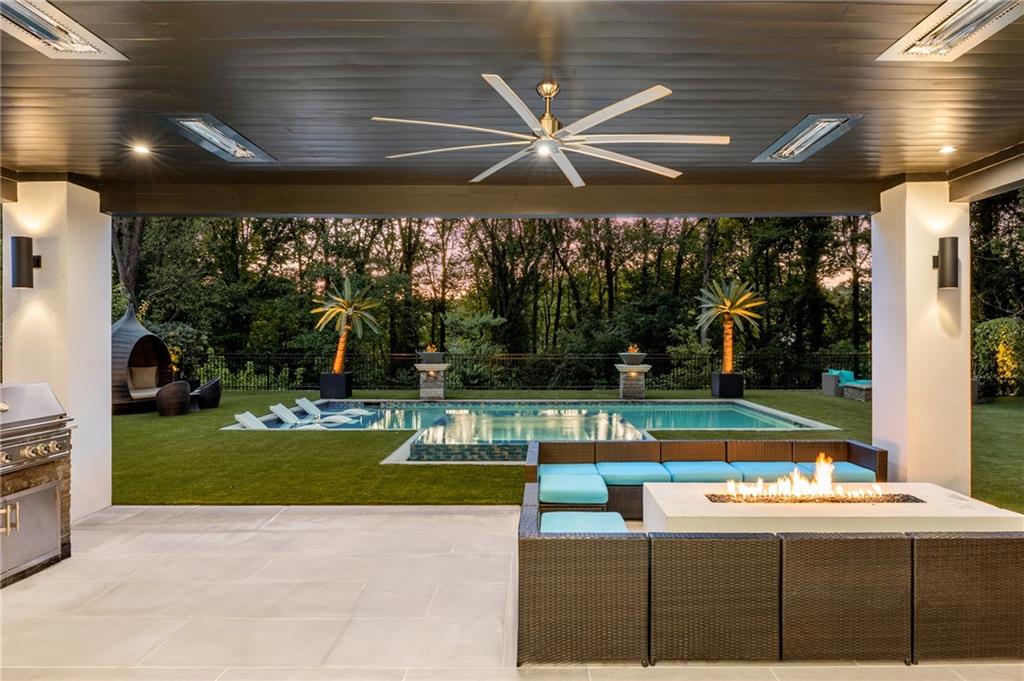 1105 Moores Mill Road NW