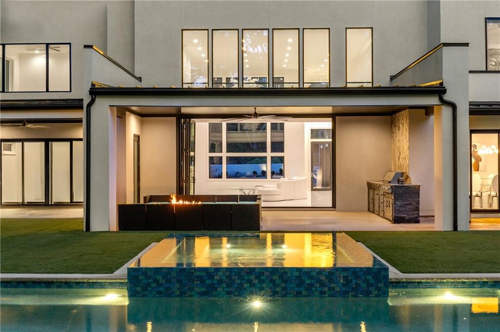 1105 Moores Mill Road NW