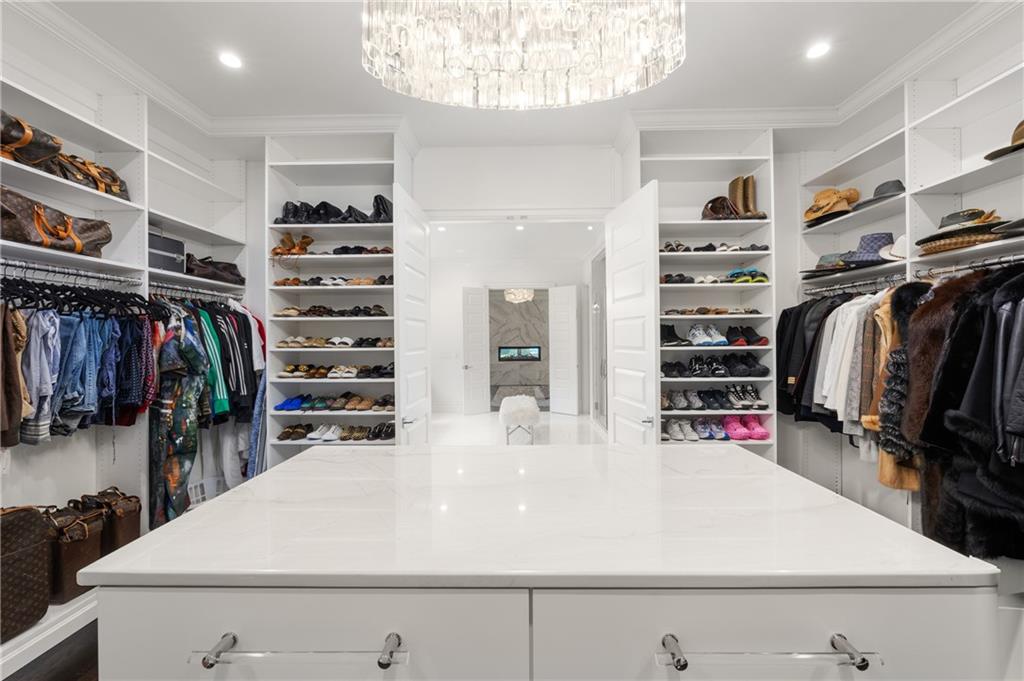 1105 Moores Mill Road NW