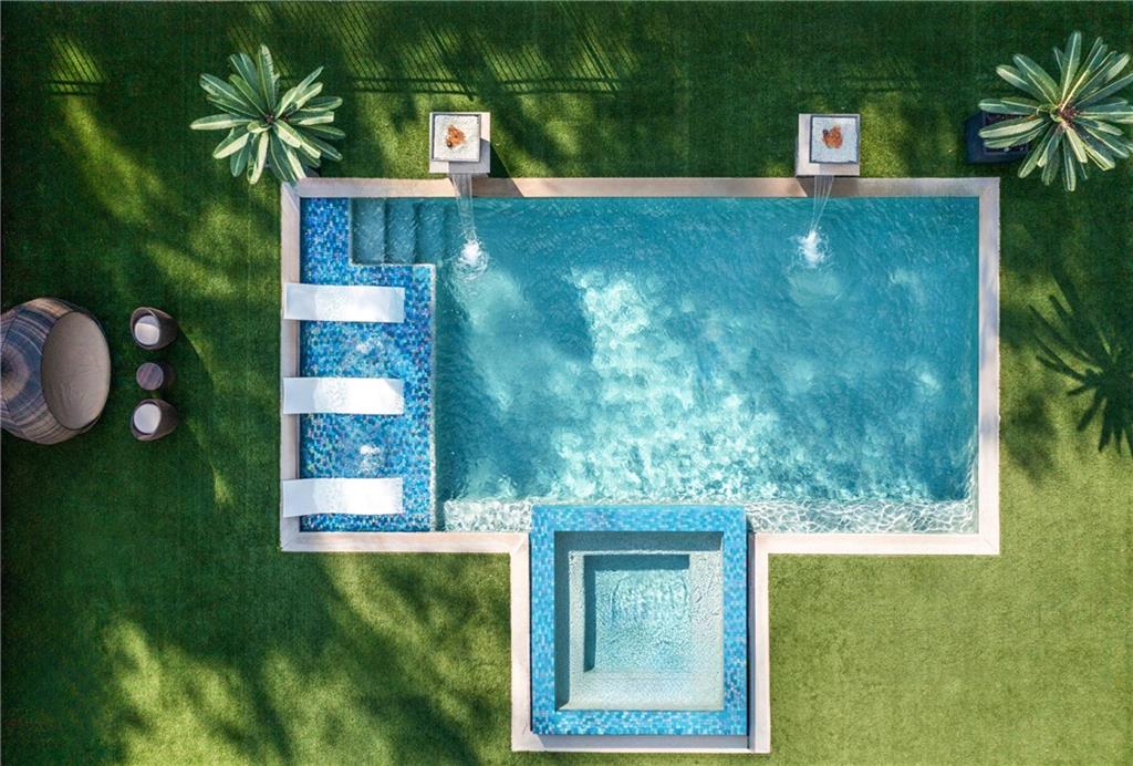 1105 Moores Mill Road NW