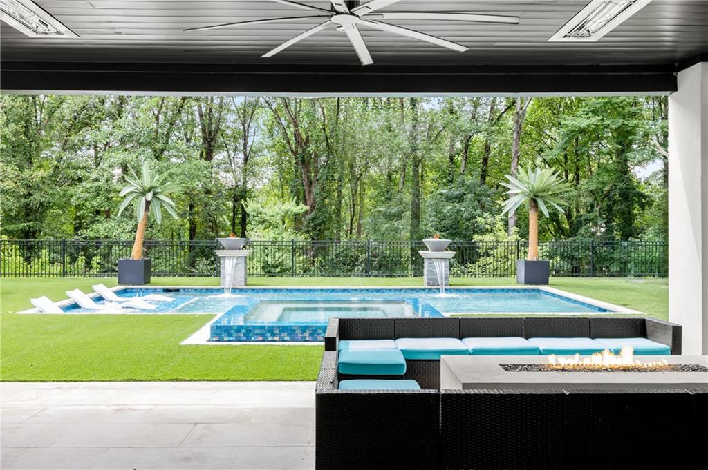 1105 Moores Mill Road NW