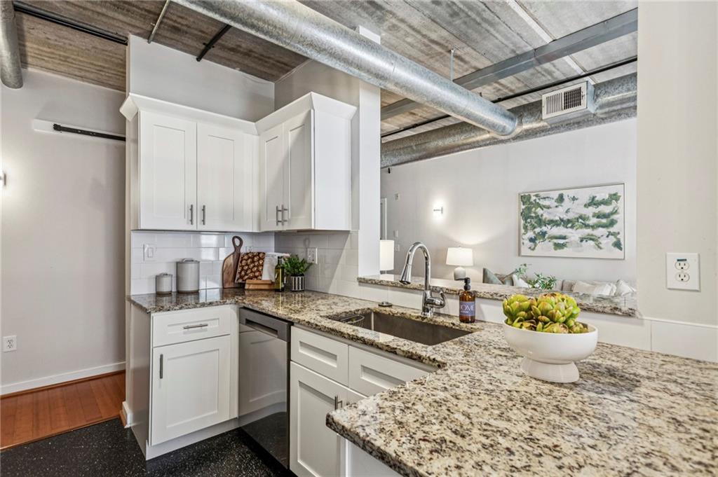 800 Peachtree Street NE Unit 1219