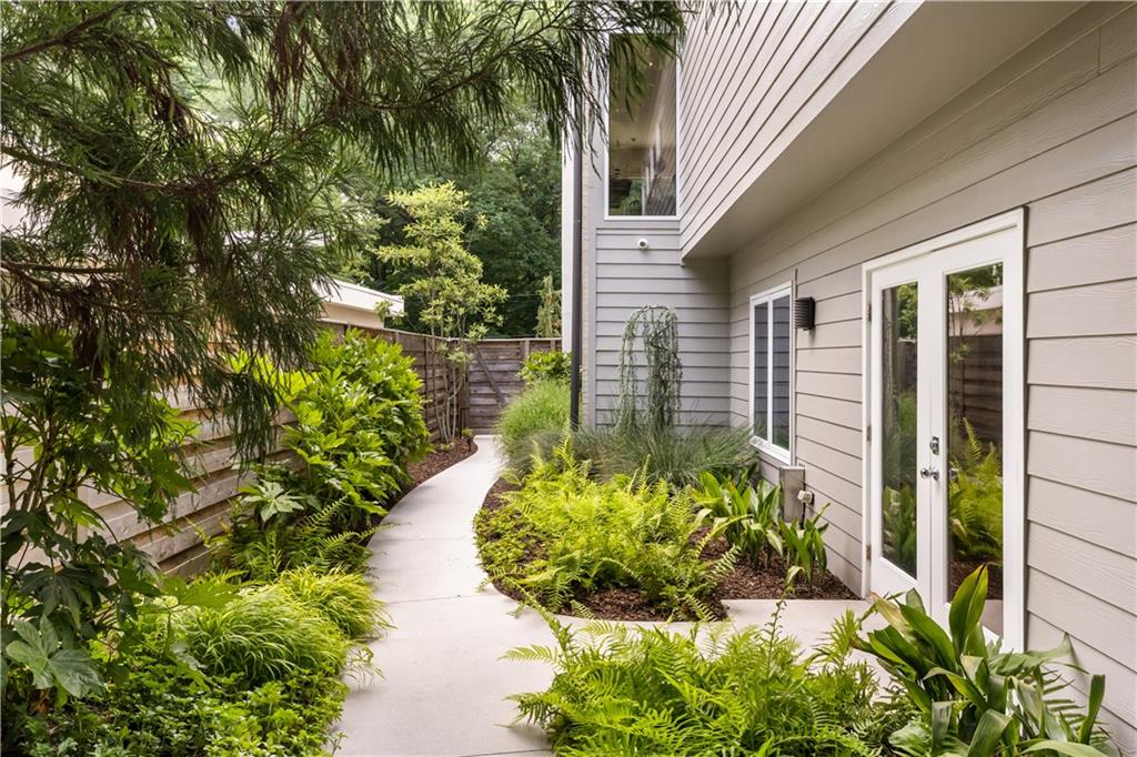 1242 Wild Creek Trail
