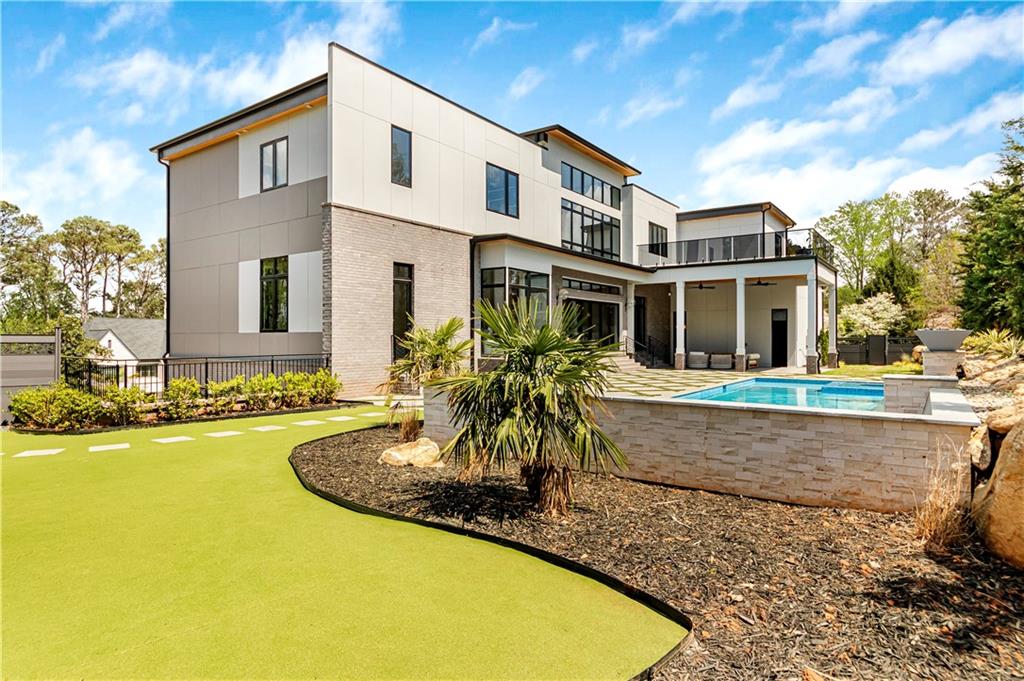 4232 Edgewood Court