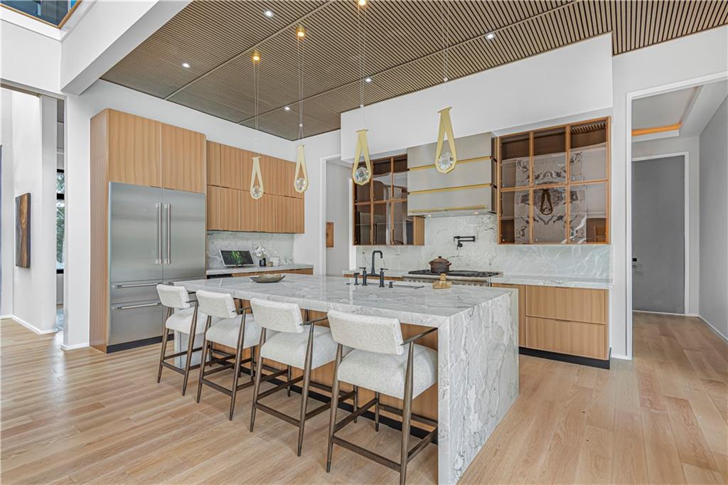 4232 Edgewood Court