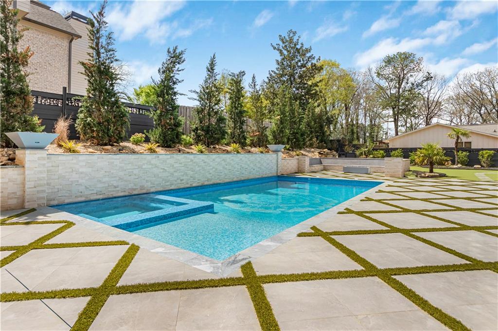4232 Edgewood Court