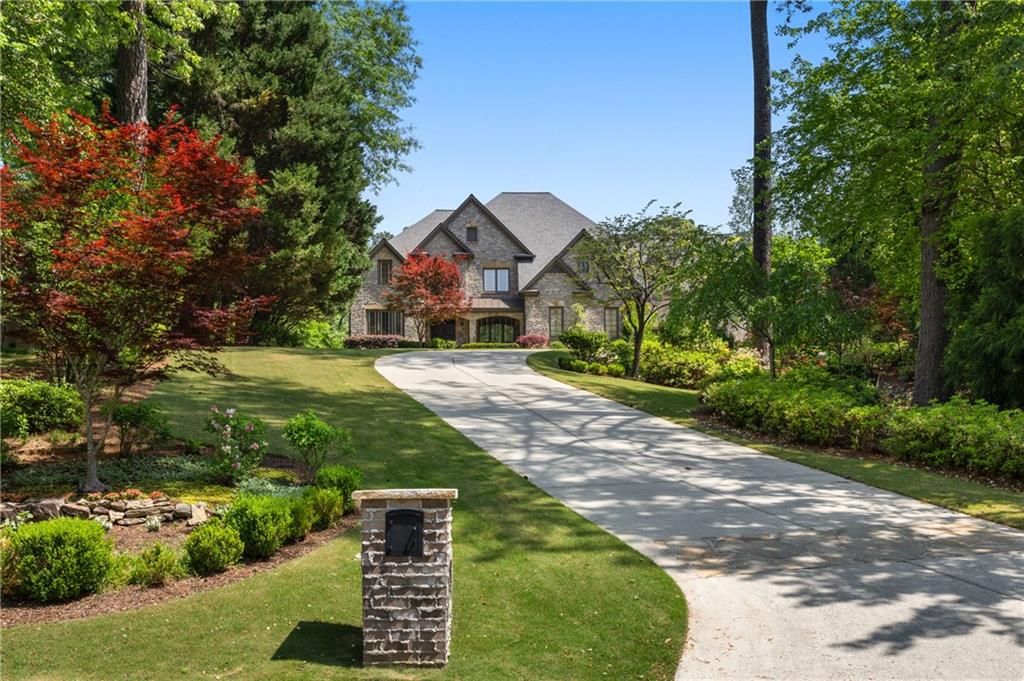 1629 Heatherwood Drive
