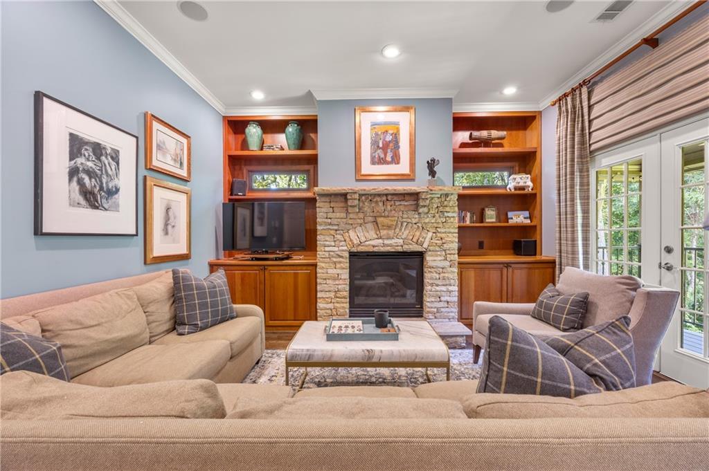 1629 Heatherwood Drive