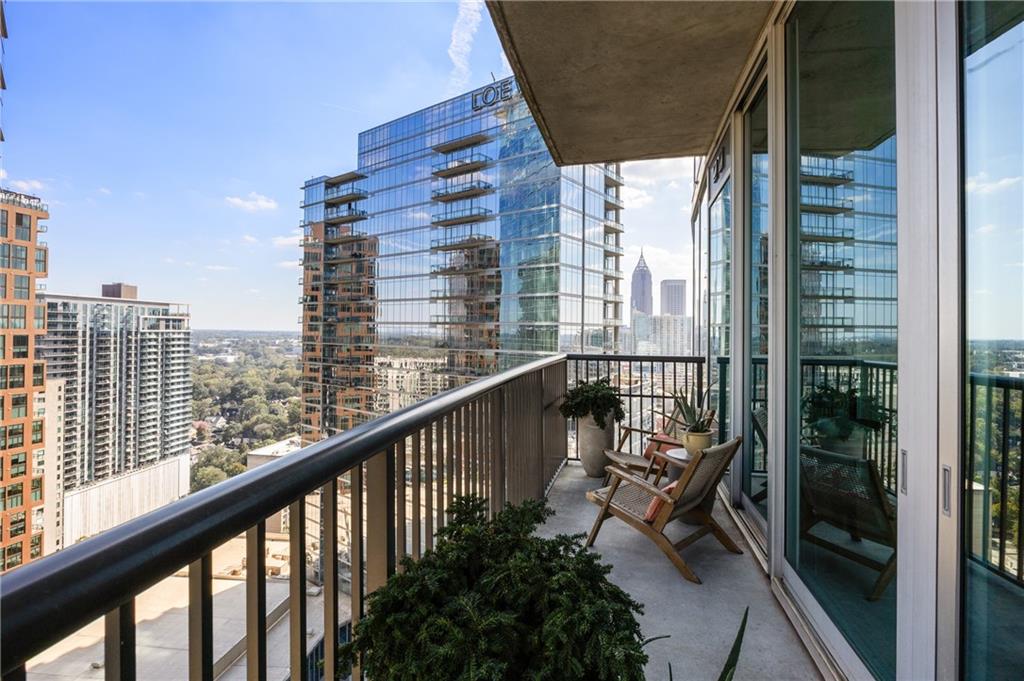 1080 Peachtree Street NE Unit 2503