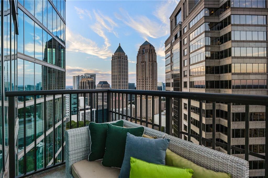 1080 Peachtree Street NE Unit 2503