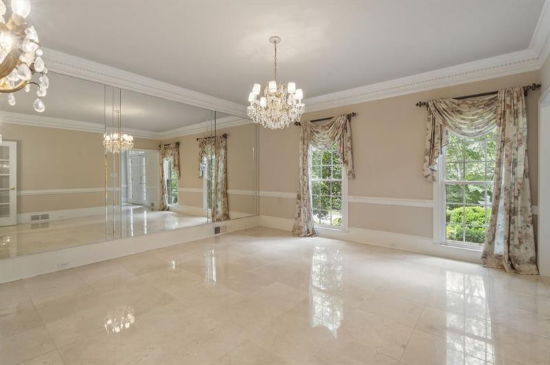 1120 Heards Ferry Road NW