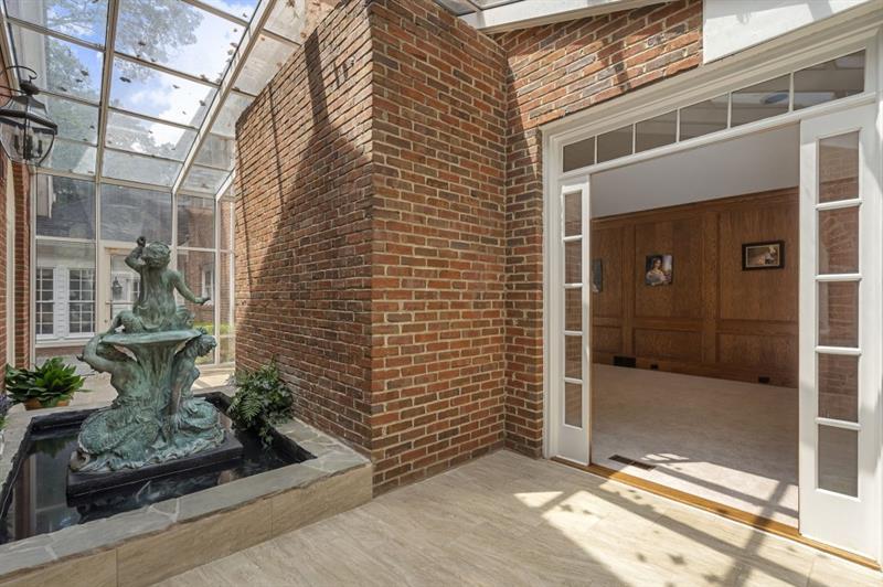 1120 Heards Ferry Road NW