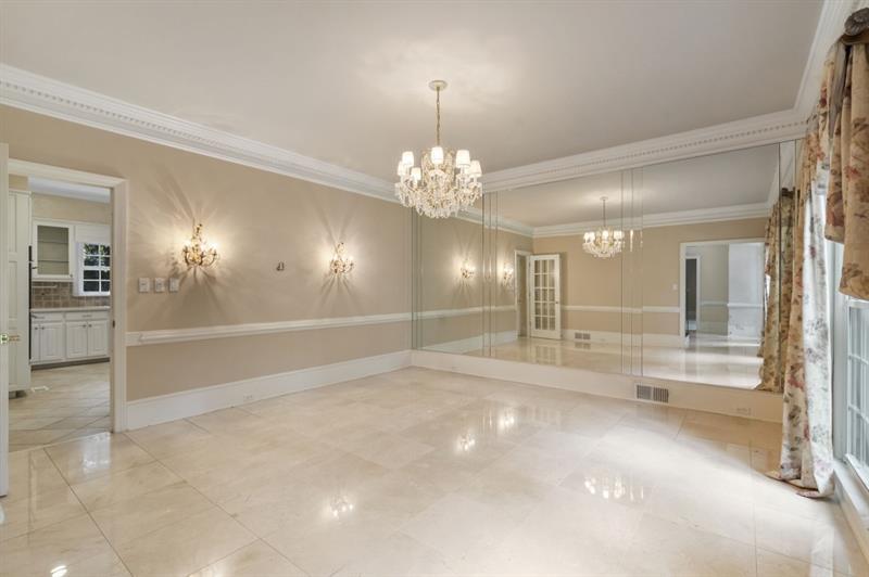 1120 Heards Ferry Road NW