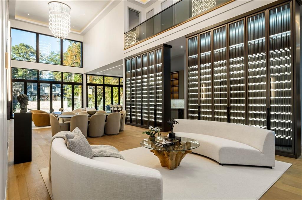 654 Longleaf Drive NE