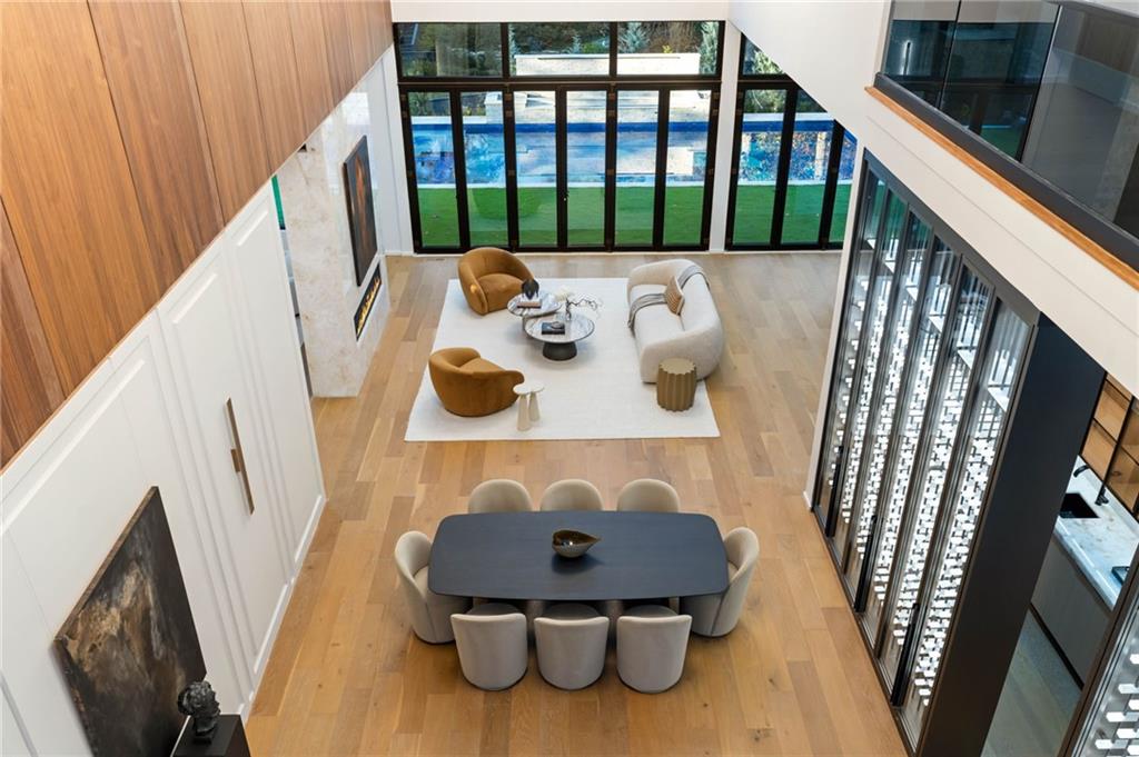 654 Longleaf Drive NE