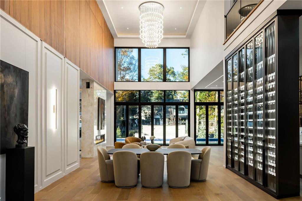 654 Longleaf Drive NE