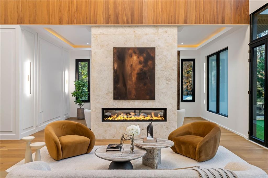 654 Longleaf Drive NE