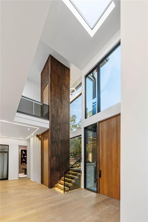 654 Longleaf Drive NE