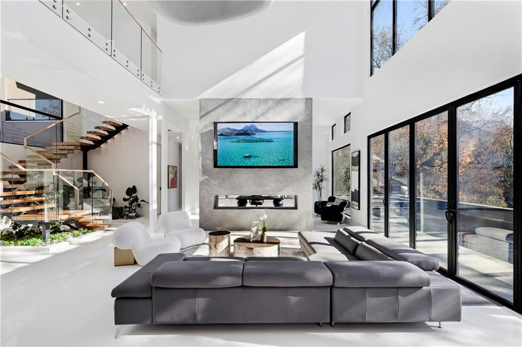 3600 Lower Roswell Road