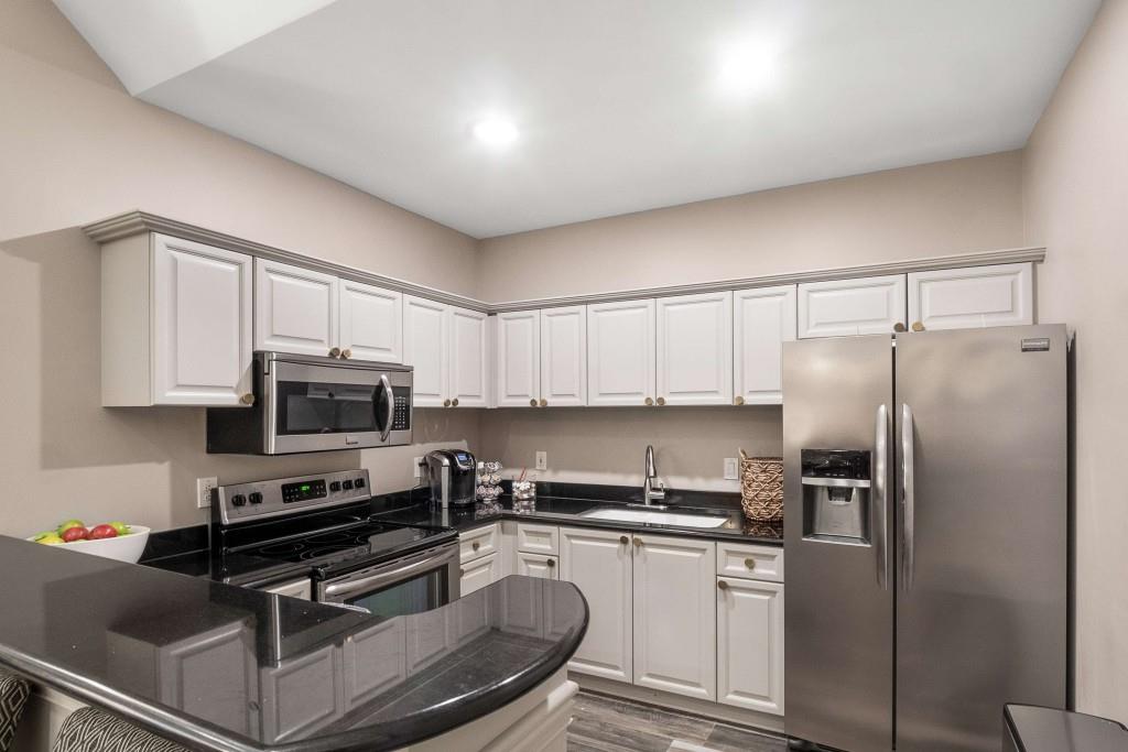 211 Colonial Homes Drive NW #2507