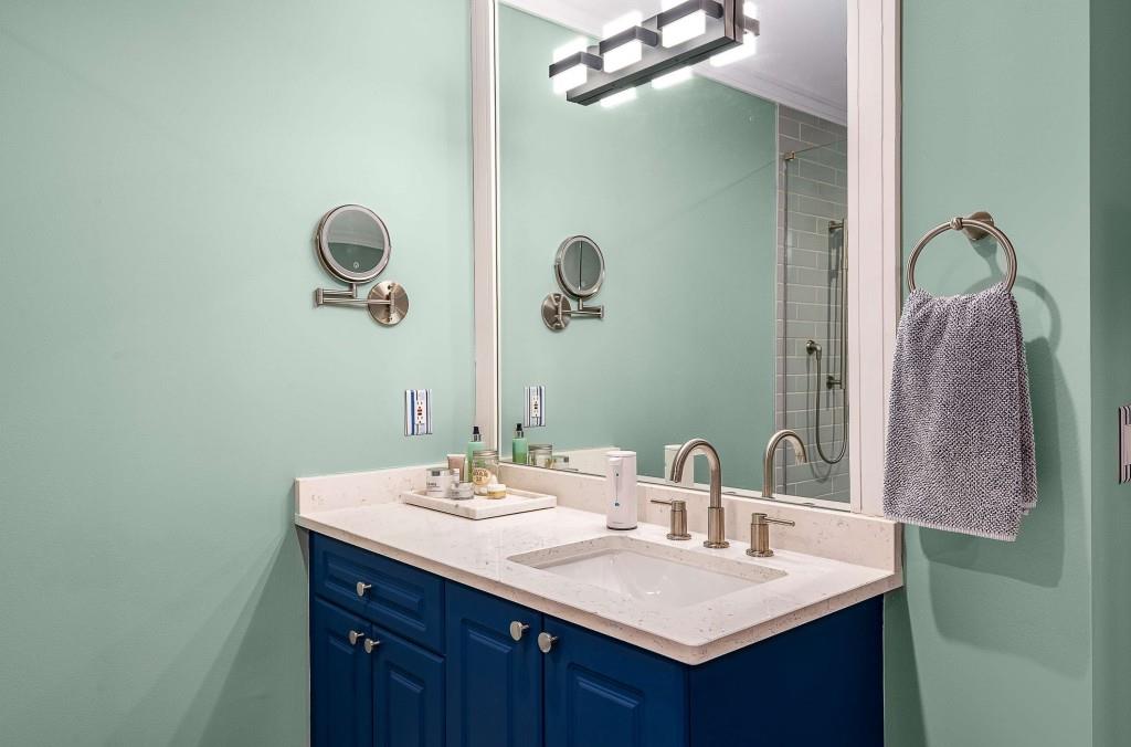 211 Colonial Homes Drive NW #2507