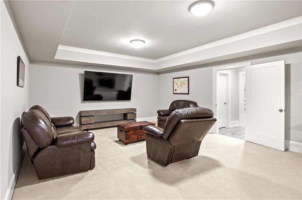 1890 Ridgewood Drive NE