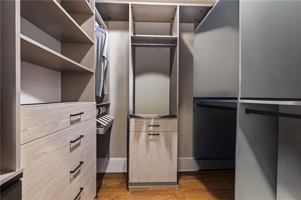 1890 Ridgewood Drive NE