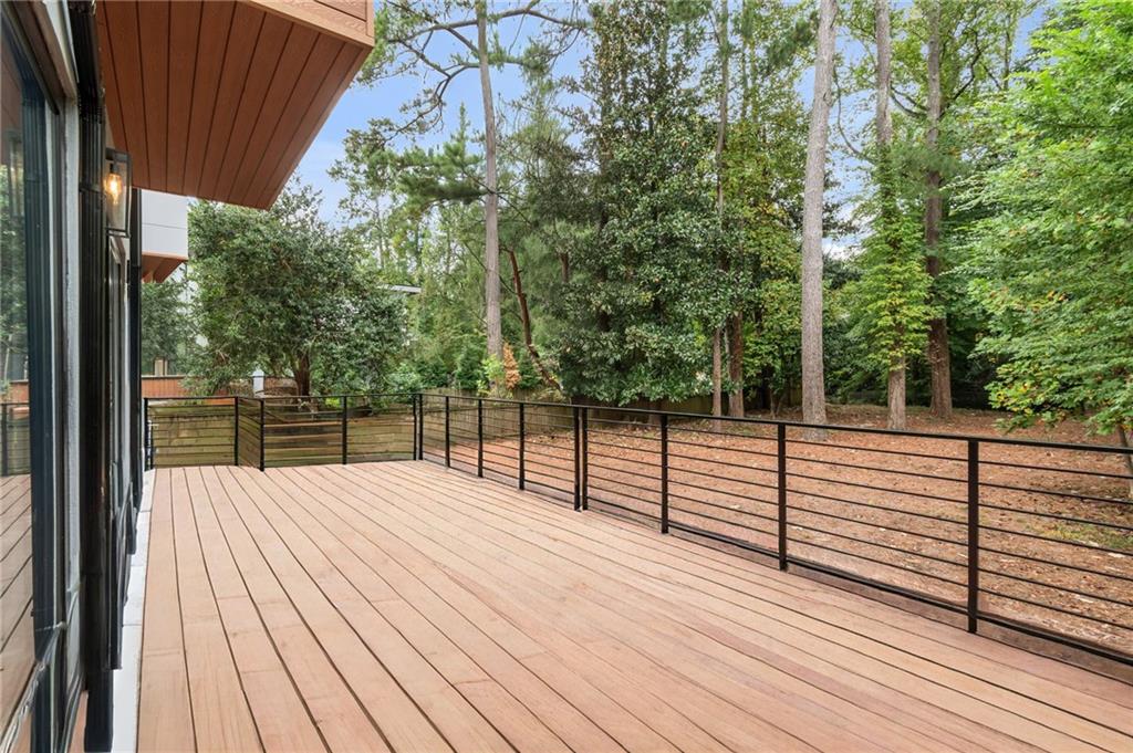 1653 Wayland Circle NE