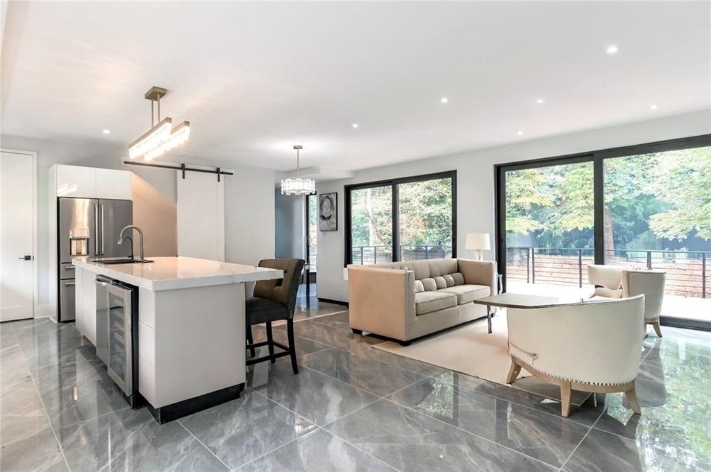 1653 Wayland Circle NE