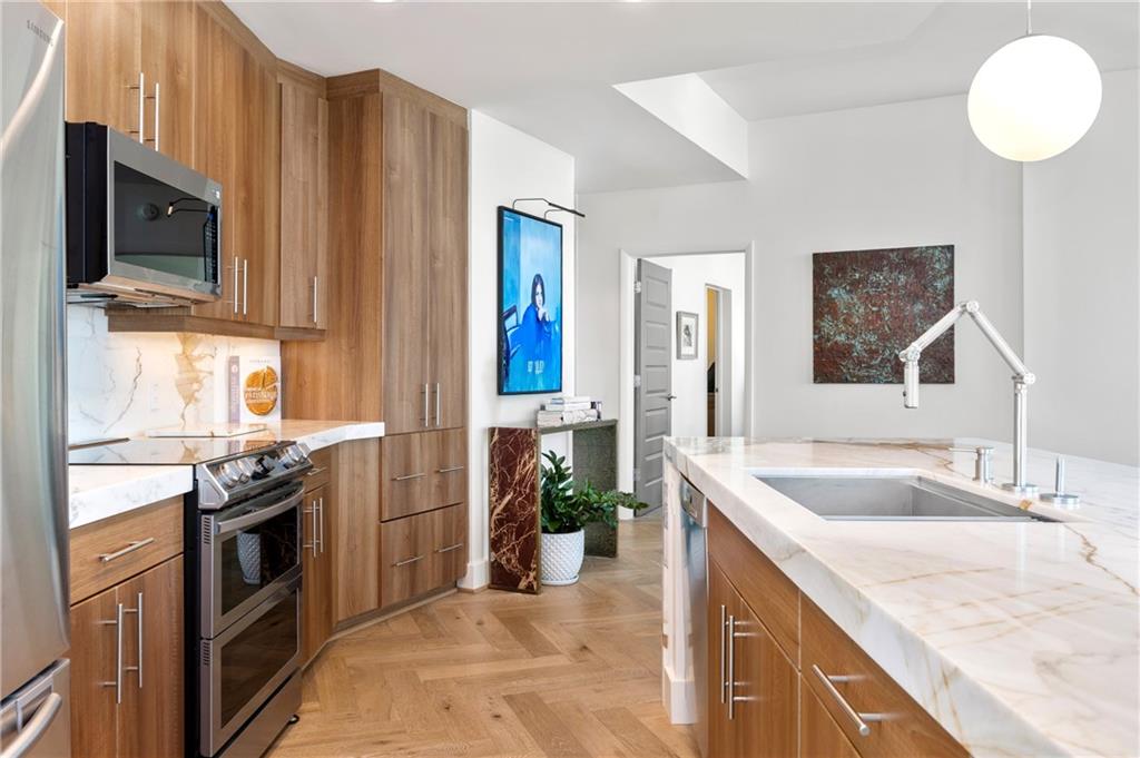 1080 Peachtree Street NE Unit 2503