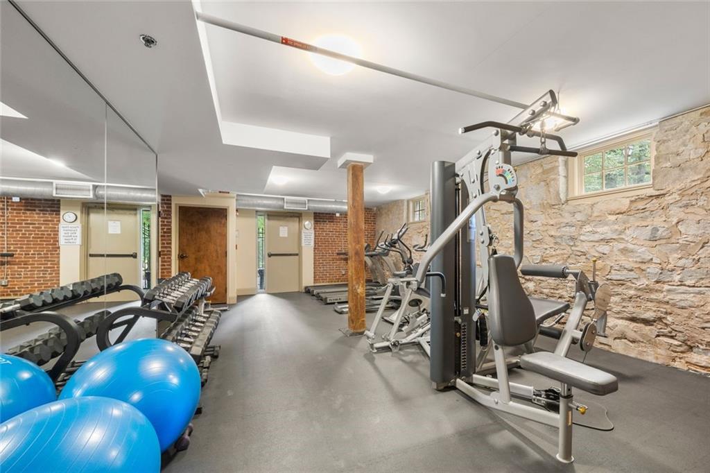 266 11th Street NE Unit 203