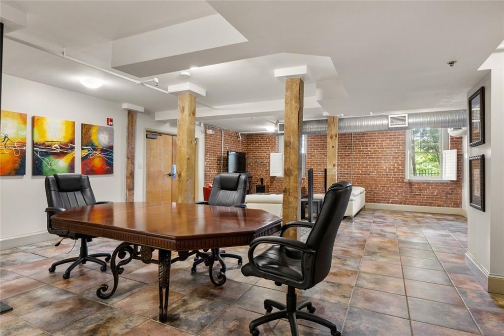 266 11th Street NE Unit 203