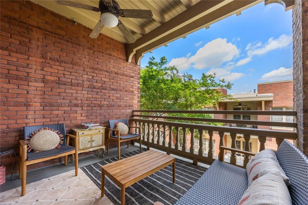 266 11th Street NE Unit 203