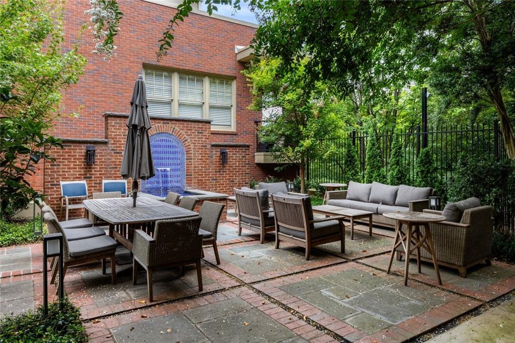 266 11th Street NE Unit 203