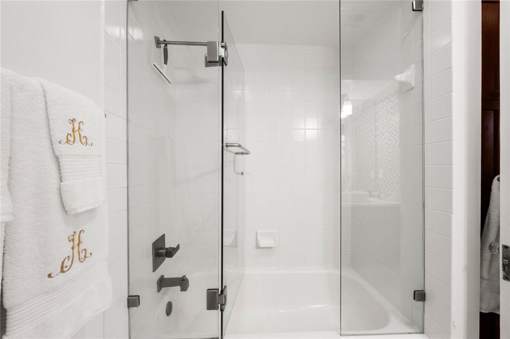 266 11th Street NE Unit 203