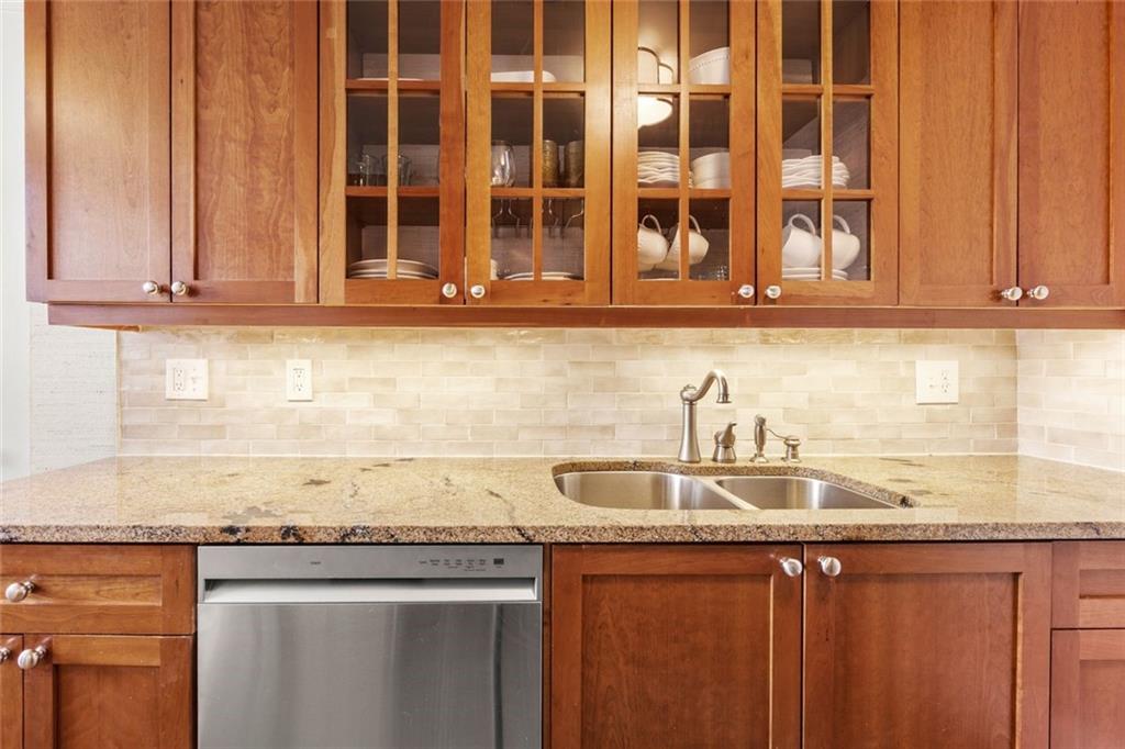 266 11th Street NE Unit 203