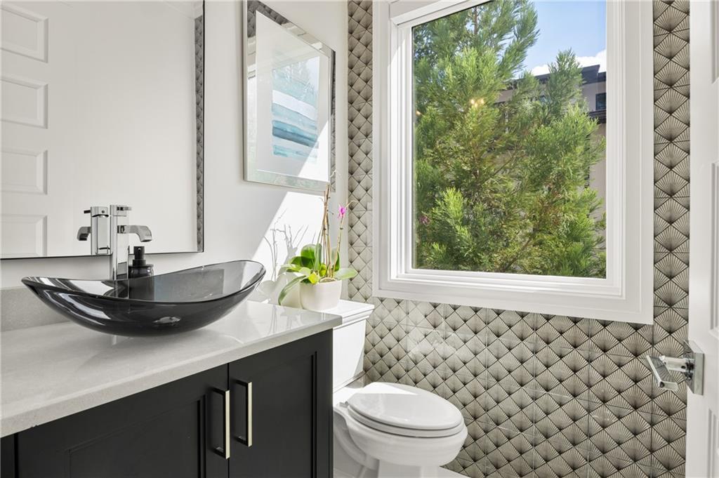 1105 Moores Mill Road NW