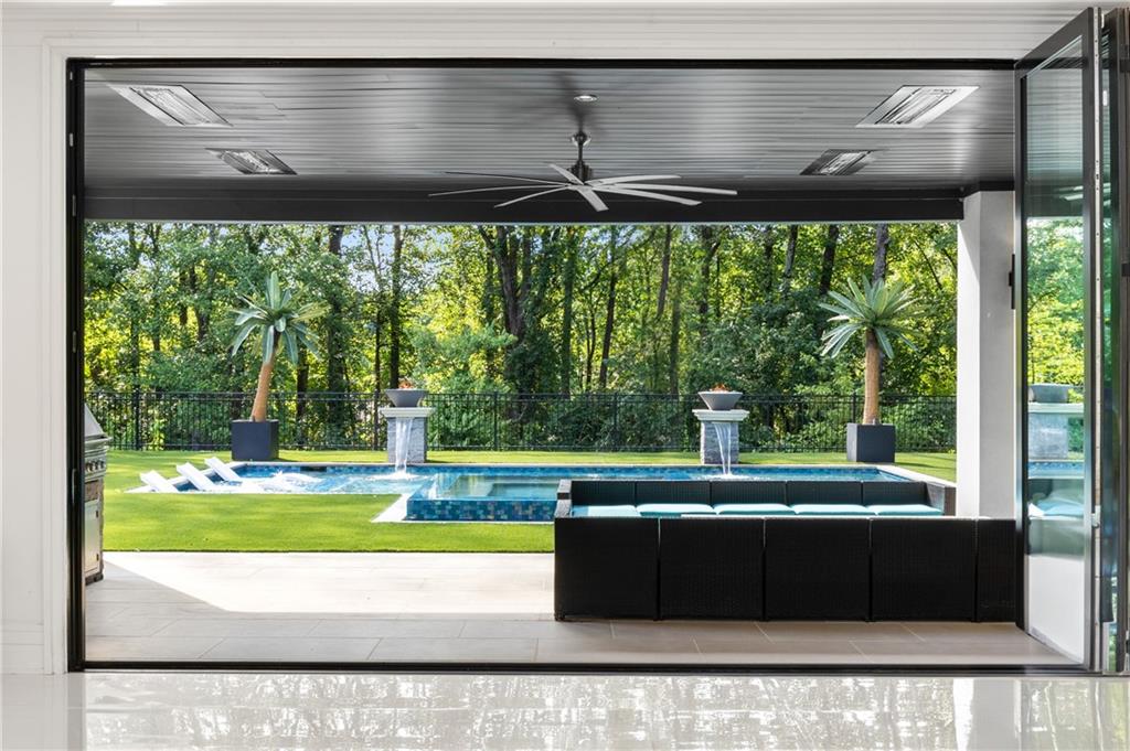 1105 Moores Mill Road NW