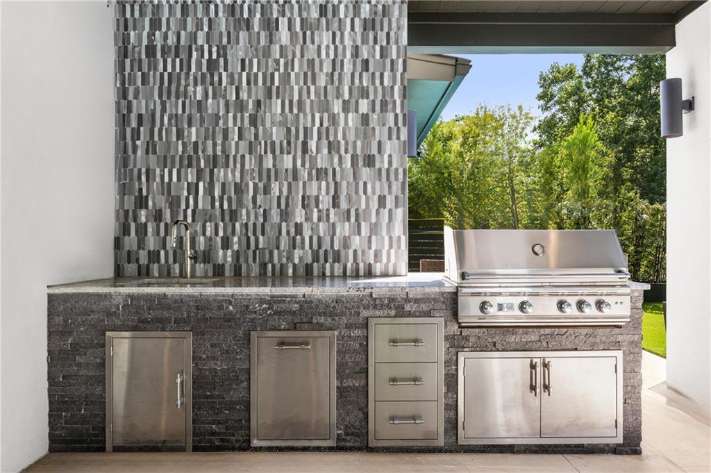 1105 Moores Mill Road NW