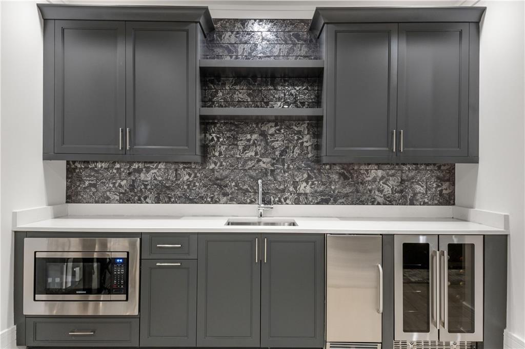 1105 Moores Mill Road NW