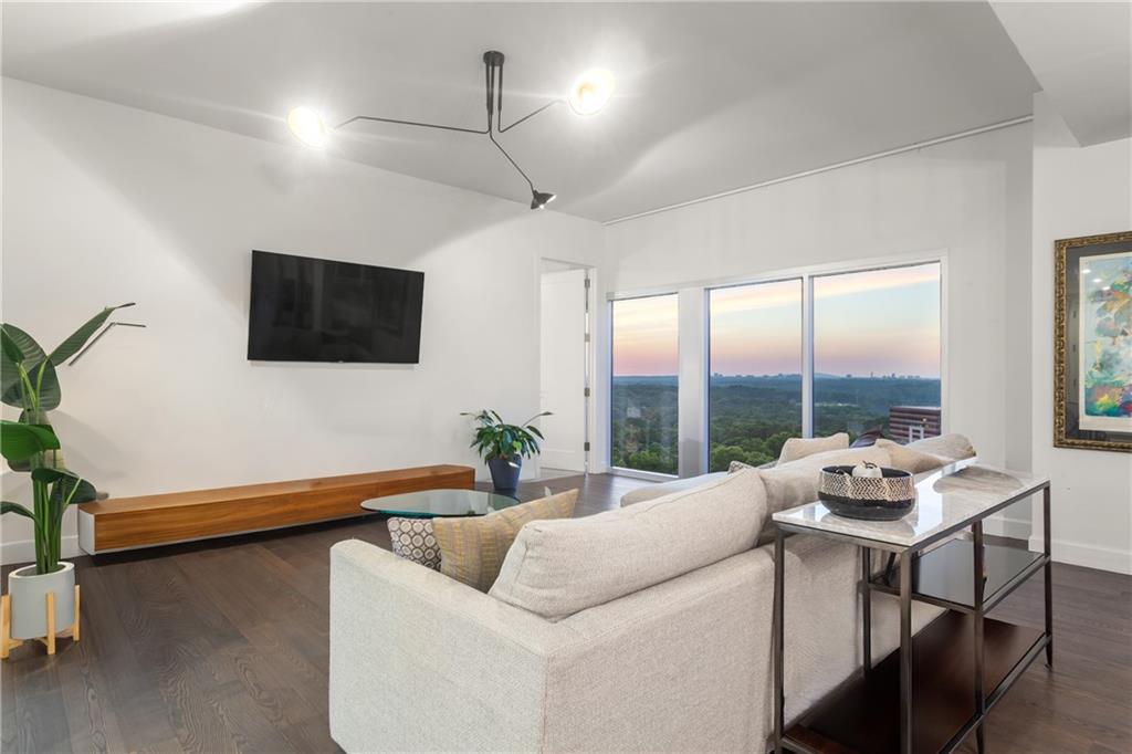 1820 Peachtree Street Unit 1709