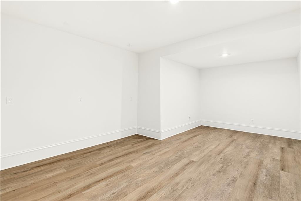 4329 Orchard Valley Drive SE