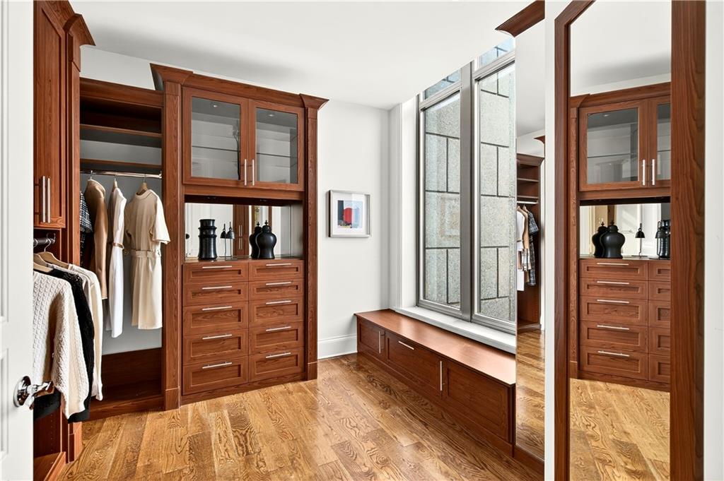 3376 Peachtree Road NE Unit 41A