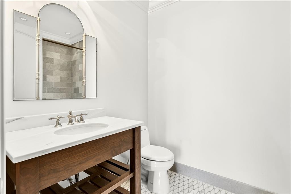 3376 Peachtree Road NE Unit 41A