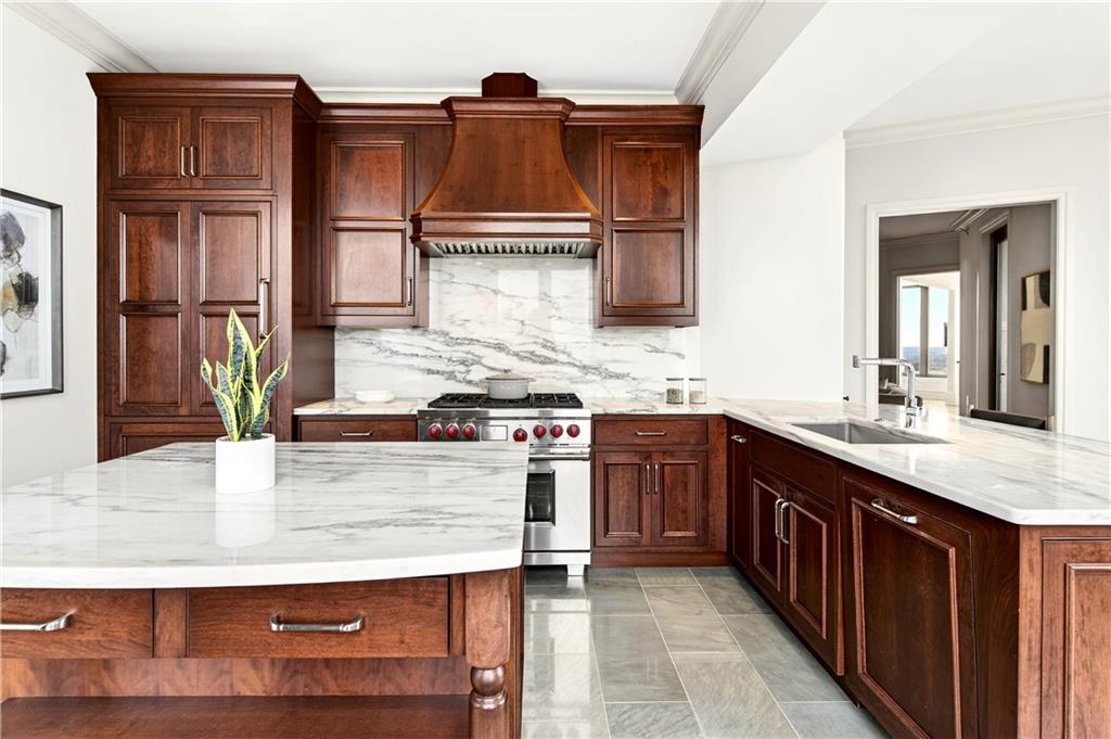 3376 Peachtree Road NE Unit 41A