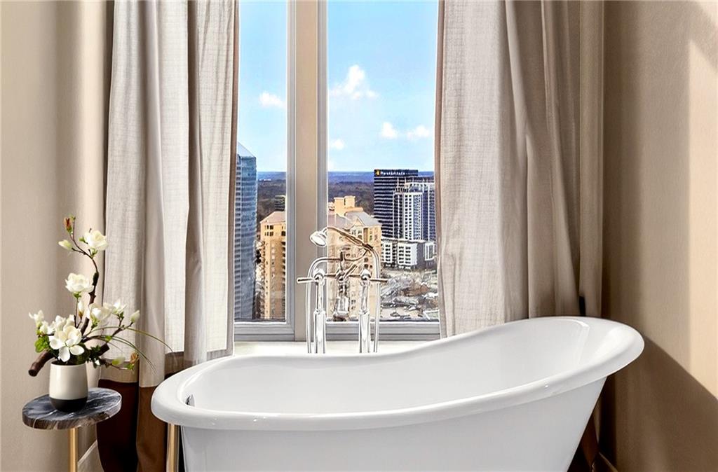 3376 Peachtree Road NE Unit 41A