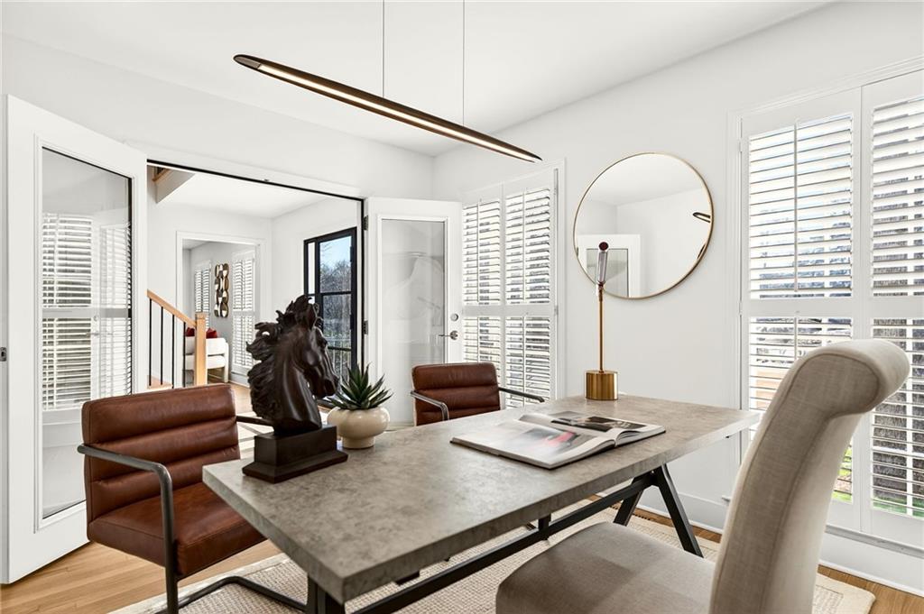 2603 Kings Lake Court NE