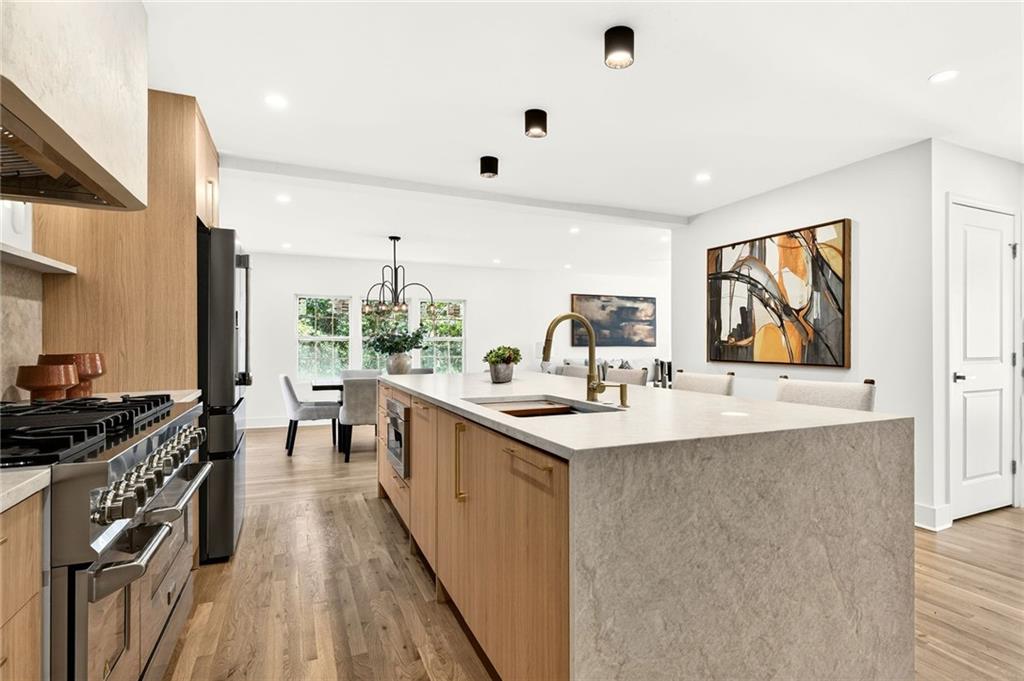 2603 Kings Lake Court NE