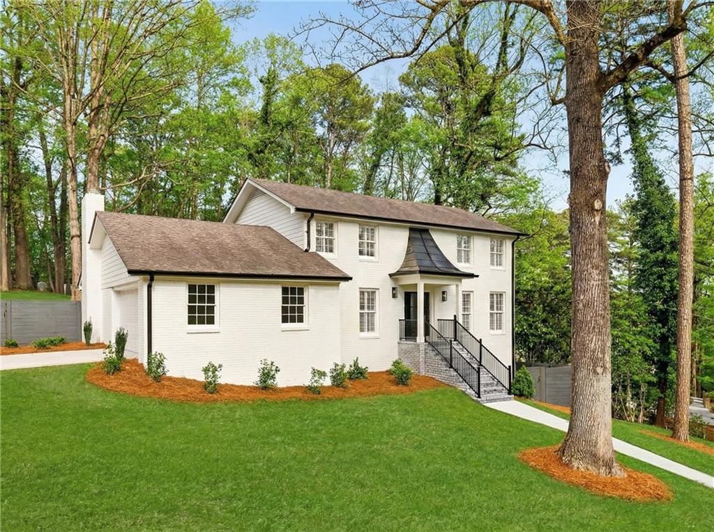 2603 Kings Lake Court NE